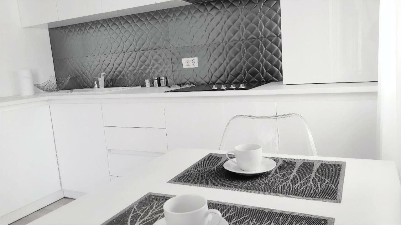 West Residence Apartments Τιμισοάρα Εξωτερικό φωτογραφία